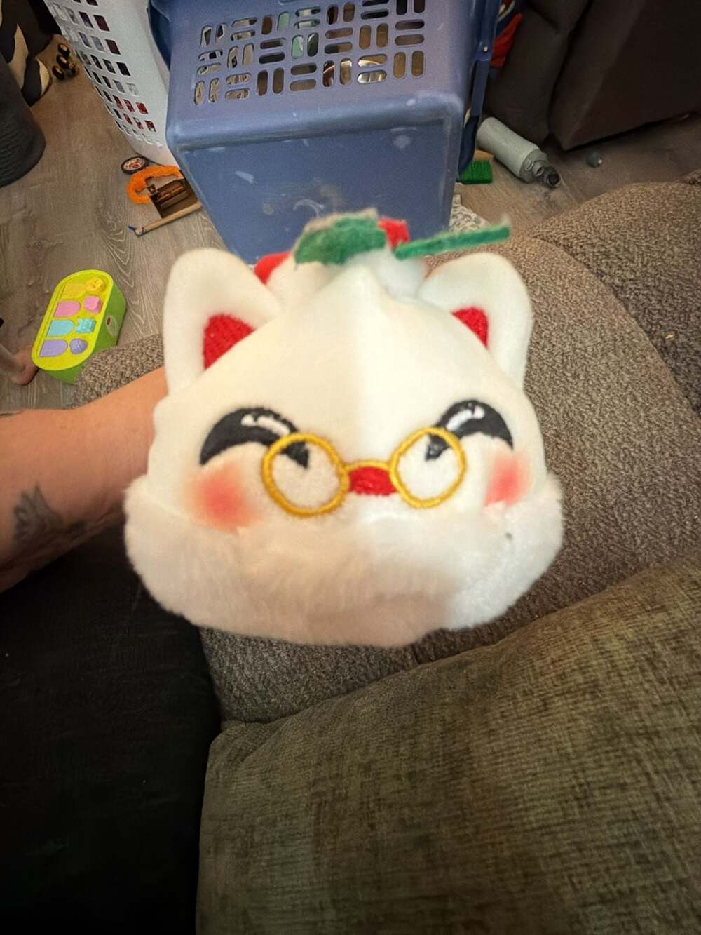 Aphmau MeeMeows Santa Cat Holiday Mystery Plush